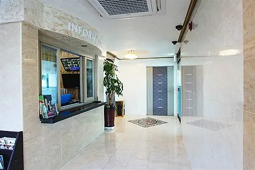 Maple Hotel 济州市