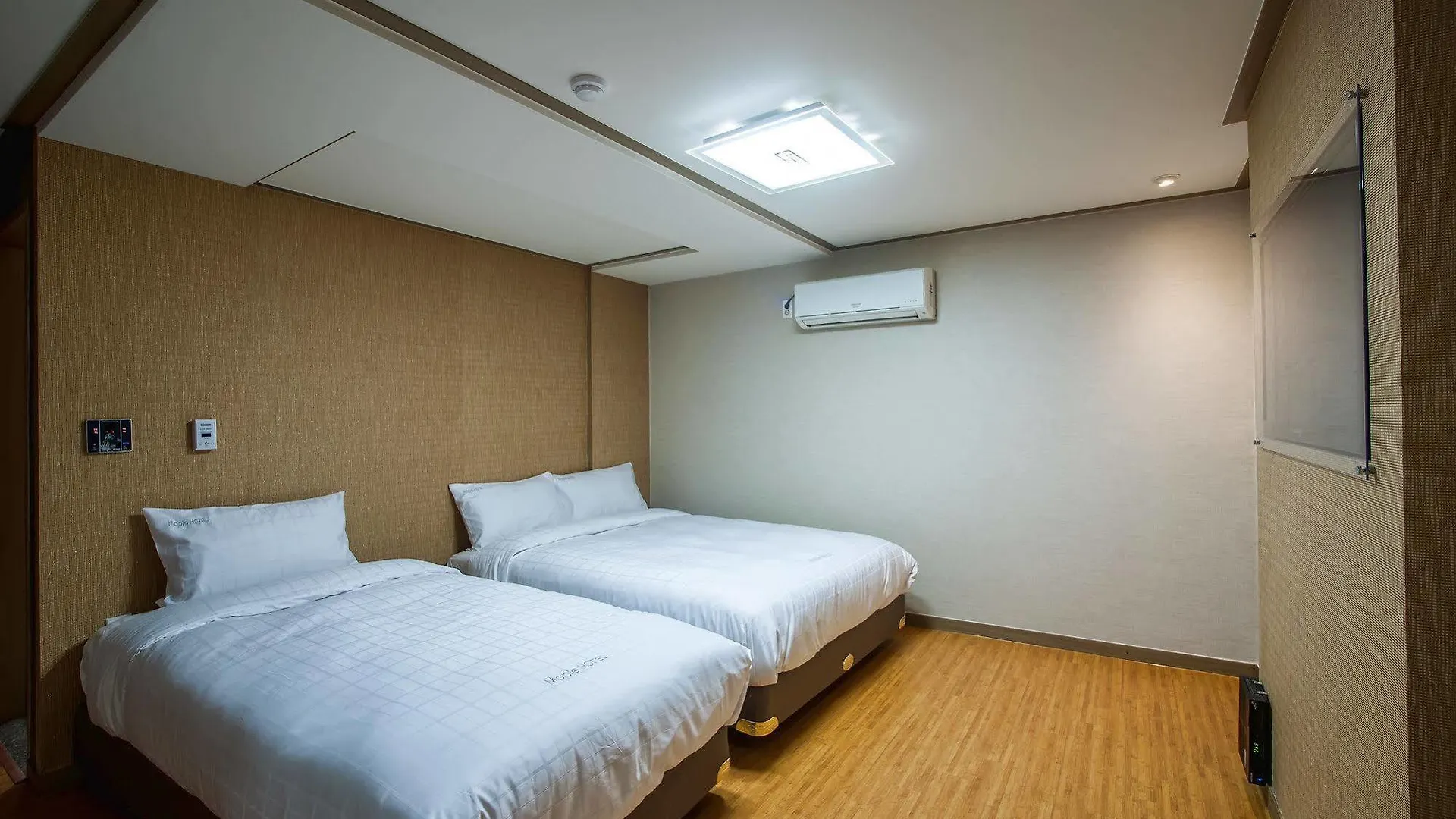 **  Maple Hotel 济州市 韩国